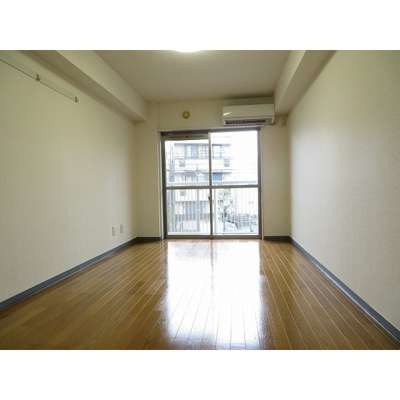 【居間・リビング】 | コンフォート文華 | 洋室