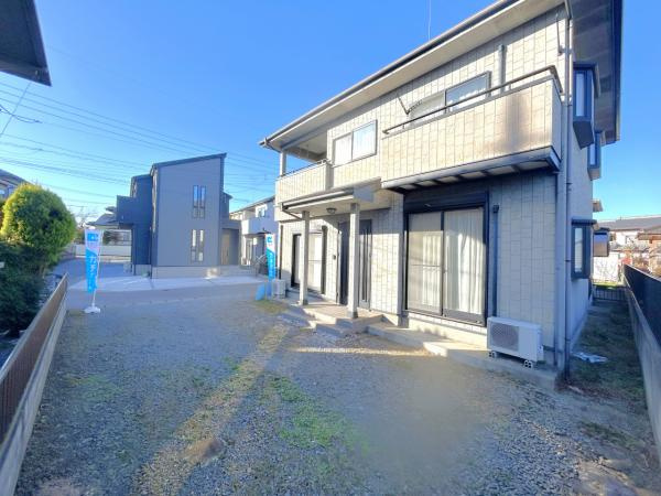 宇都宮市兵庫塚２丁目　4ＬＤＫ　中古住宅の前面道路含む現地写真