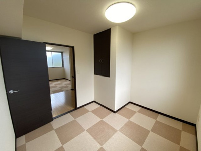 【居間・リビング】 | レオネクスト八代福正Ⅰ | 設備・仕様は号室により異なる為、現況を優先致します。