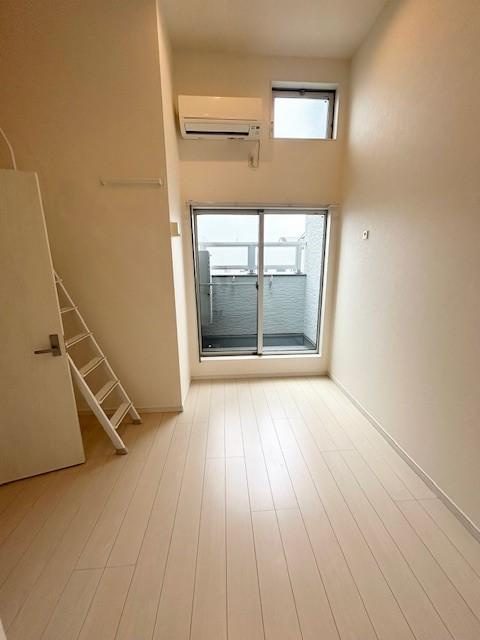 アオアクア稲上町の居間・リビング