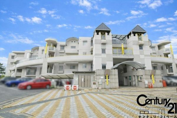 ロイヤルヒルズ東生駒Ｂ棟のその他|■現地撮影写真■スーパーやコンビニまで徒歩１０分圏内の嬉しいエリア！