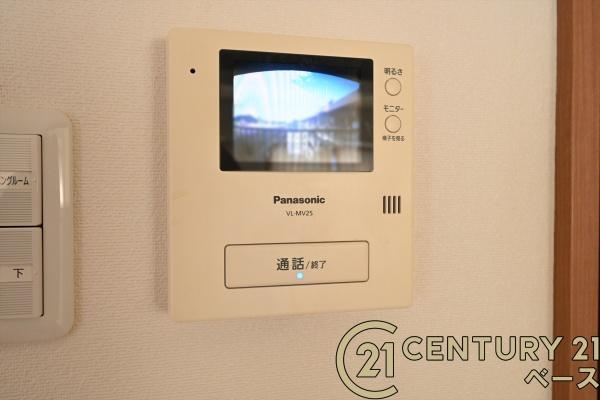 橿原神宮前スカイハイツの内装|■現地撮影写真■ＴＶモニター付きインターホンで防犯対策もバッチリ！来客も一目でわかり安心です！