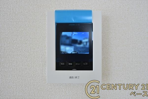 リーブルガーデン三里 ３号棟 ／新築一戸建の内観：施工例|■フチなし＆トルネード洗浄でお掃除も楽らく！ウォシュレット付きです！■