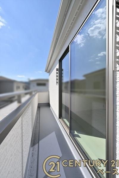 リーブルガーデン三里 ３号棟 ／新築一戸建のその他|■現地撮影写真■近鉄生駒線「平群駅」まで徒歩４分の便利な立地です！