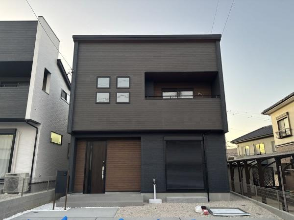 豊田市丸山町4丁目　全2棟・2号棟