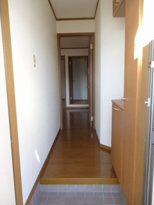 【玄関】 | ルフトパルティールＢ