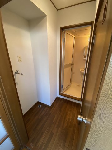 フロンティアの洗面所