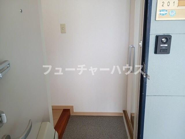 プラドールネオアサヒの玄関
