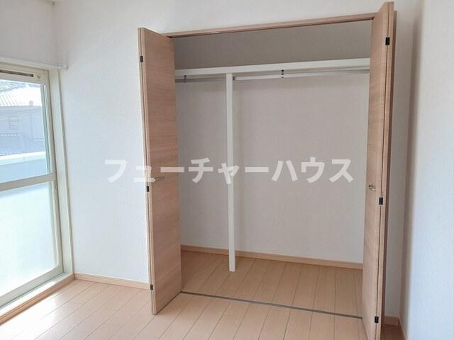プラドールネオアサヒの収納