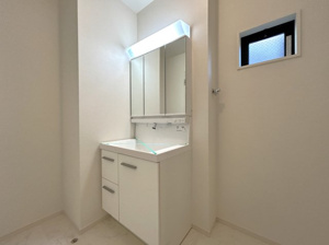 【独立洗面台】 | ご自宅から現地まで、当社スタッフがお車にて、「お迎え・お送り」をしております。ぜひお気軽にお問い合わせくださいませ♪
2026年1月8日撮影