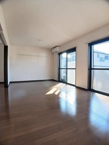 ラ・プルミエールの居間・リビング|リビングです