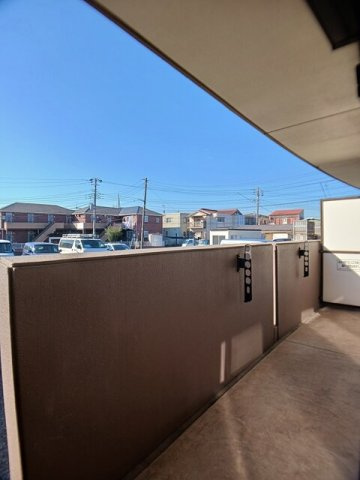 ラ・プルミエールのバルコニー|お洗濯にも便利なバルコニー付き