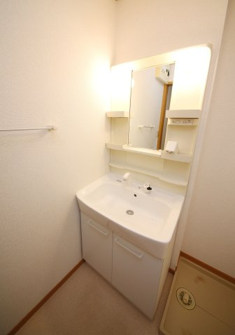 カーサプラシードの独立洗面台