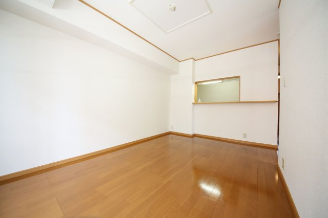 カーサプラシードの居間・リビング