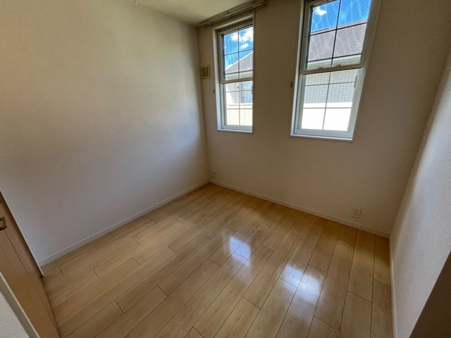 エバーガーデン鳴尾の居間・リビング