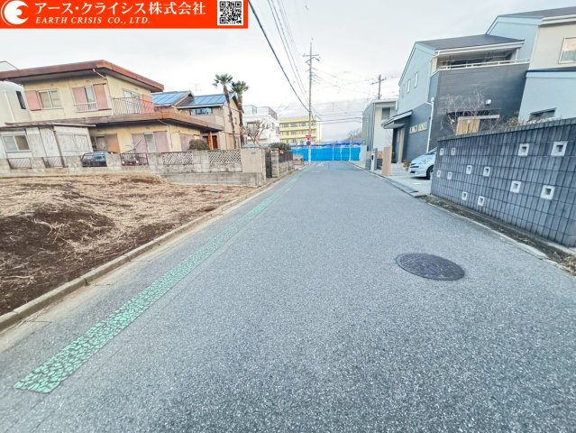 【前面道路含む現地写真】 | 船橋市大穴北13期 | お気に入りのハウスメーカーや工務店で建築可能。デザインも間取も自由に決められるので、「自分たちらしい暮らし」を実現できます。日常に便利さと穏やかさを兼ね備えてた、立地はいかがでしょうか。