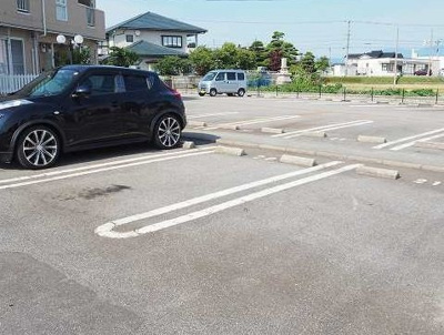 【駐車場】 | リヴィエールＡ