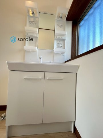 入間市南峯　中古戸建の独立洗面台|令和8年1月27日撮影。