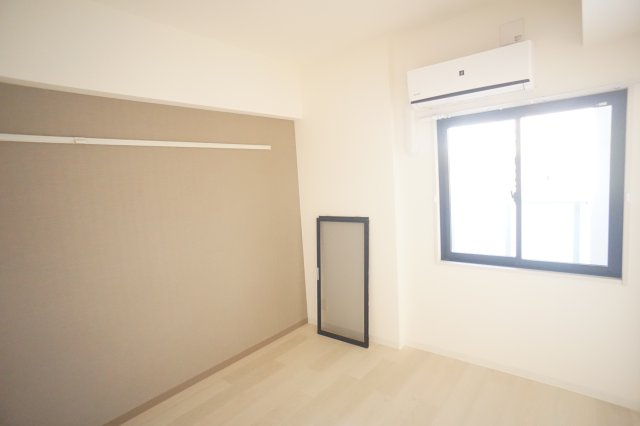 ラ・プリュスの洋室