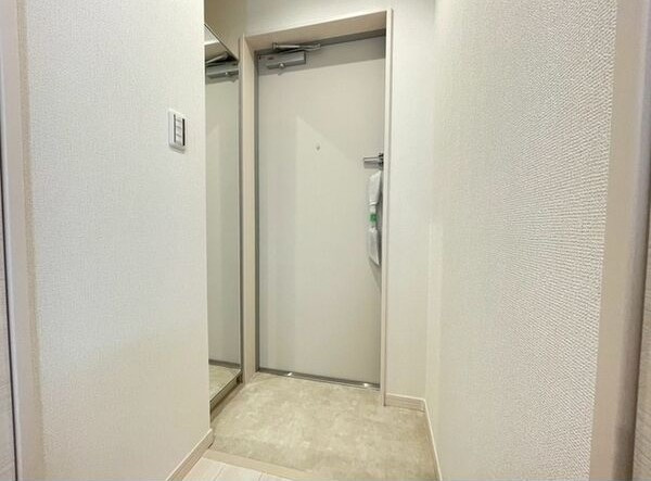 フルール野並の玄関