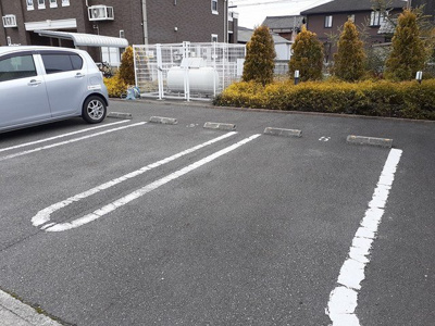 【駐車場】 | アルマーセンⅡ | 駐車場です