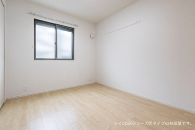 【内装】 | イーグレットヒルズⅡ | 明るい色調の室内です