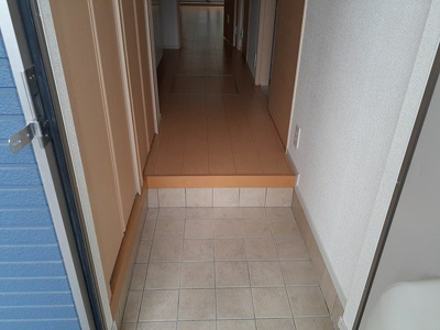 【玄関】 | コンコルドラファイエットⅣ | 明るい玄関です