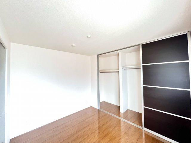 ディアコート鹿放ヶ丘の内装|※別部屋参考写真