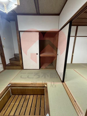 【居間・リビング】 | 旭区生江１丁目貸家