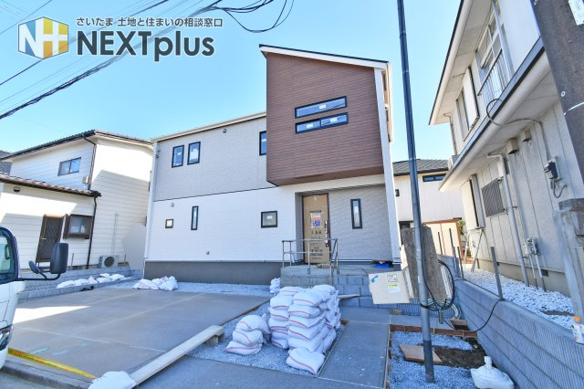 蓮田市椿山2丁目6期全1棟の外観|JR宇都宮線『蓮田』駅徒歩25分・自転車11分。乗車9分停歩5分のバスもあり雨の日も安心◎都内まで乗り換え不要1時間圏内で通勤通学も楽々です！スーパー・コンビニ・ドラックストア徒歩5分圏内充実◎