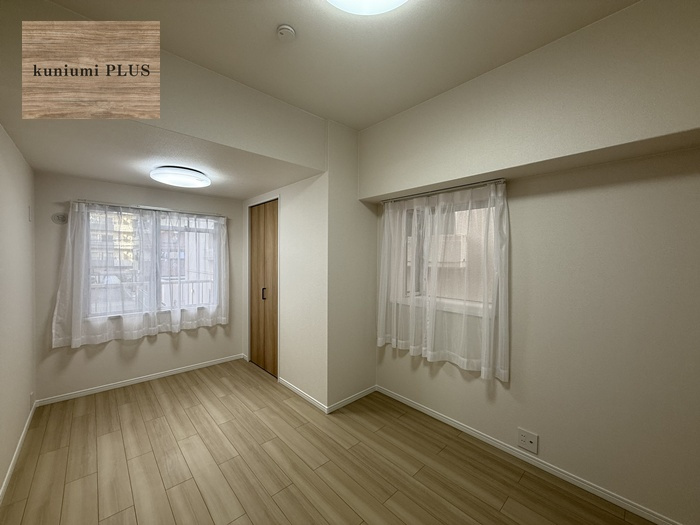 都島パーク・ホームズの洋室