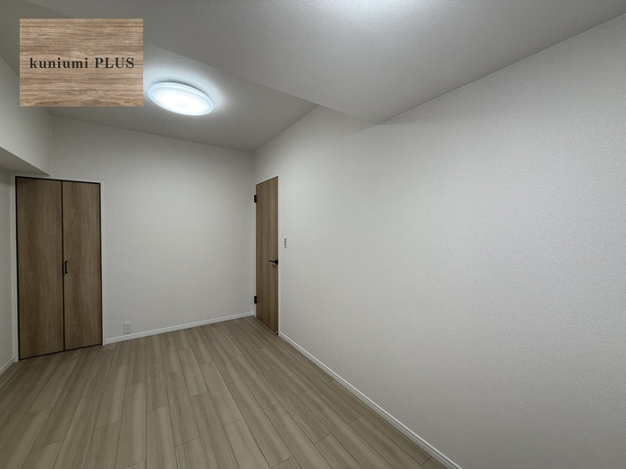 都島パーク・ホームズの洋室