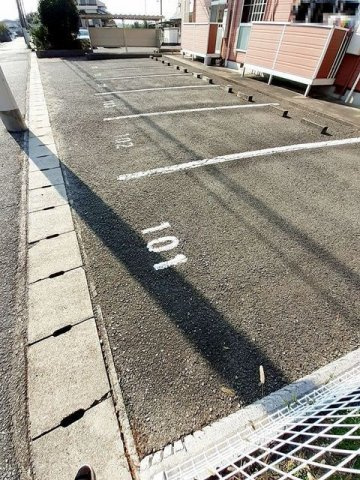 パークサイドの駐車場