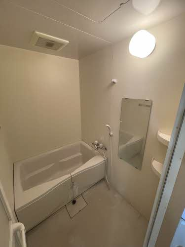 リーベンルミエールの浴室