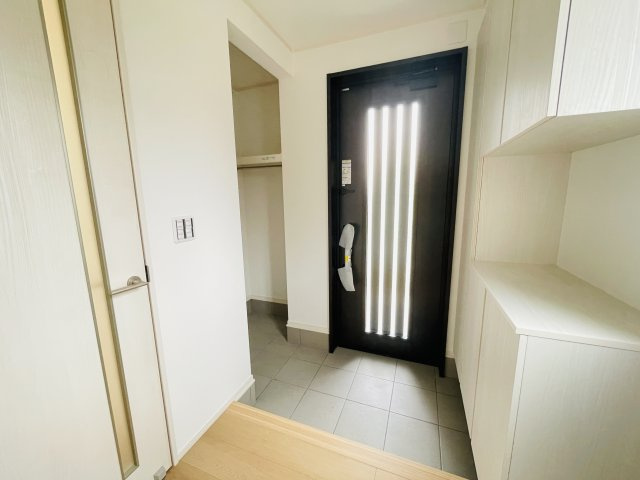 【玄関】 | 熊谷市弥藤吾　新築戸建　全1区画　