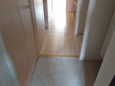 【玄関】 | ブリーズコート城北