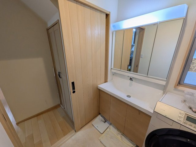 大口町下小口３丁目　中古戸建の独立洗面台|独立洗面化粧台付き