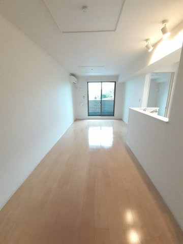 クロスローズⅠの居間・リビング