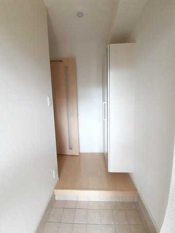 クロスローズⅠの玄関