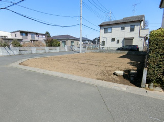 【外観】 | 伊奈町中央１丁目　条件なし売地　角地45坪