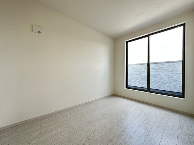明石市藤江　新築戸建の洋室