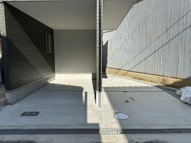明石市藤江　新築戸建の駐車場
