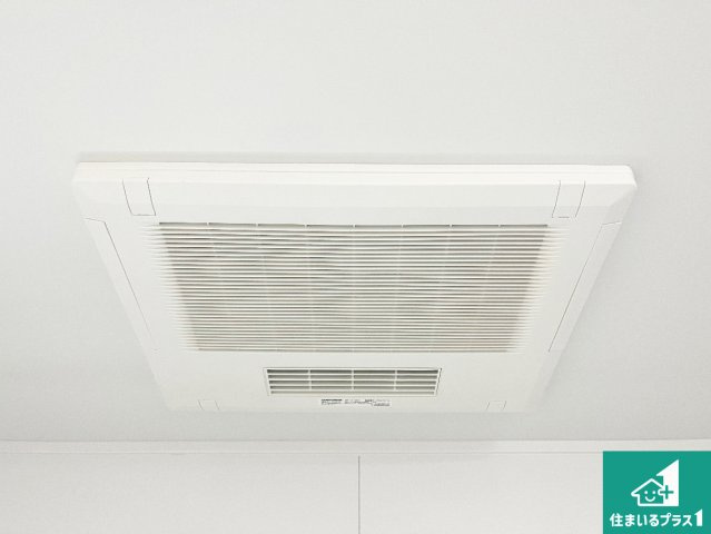 加古川市野口町北野　第2期　新築一戸建ての冷暖房・空調設備|四季を通して快適なバスライフをお手伝いする浴室暖房乾燥機！浴室の乾燥・暖房・涼風・換気はもちろん、２４時間換気にも対応！