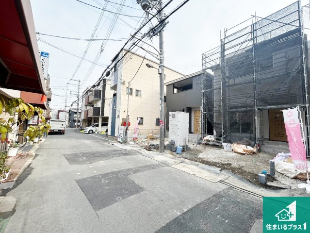 大阪市生野区田島　第4期　新築一戸建ての前面道路含む現地写真|周辺は落ち着いた街並みの住宅地！子育てがしやすい住環境です！まだ未完成ですが、現地でしかわからない事もございます。是非一度ご覧ください。