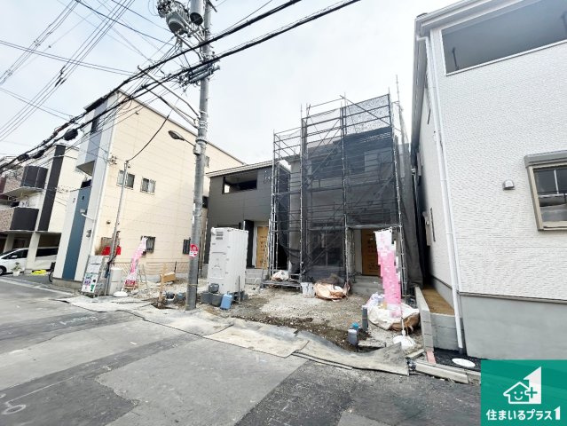 大阪市生野区田島　第4期　新築一戸建ての外観|周辺は落ち着いた街並みの住宅地！子育てがしやすい住環境です！まだ未完成ですが、現地でしかわからない事もございます。是非一度ご覧ください。