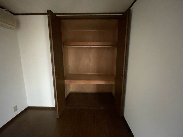 安城町社口堂貸事務所の収納