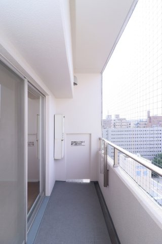 サヴォイマキシマイズ博多ステーション　5階のバルコニー|別室になります。現状優先になります。