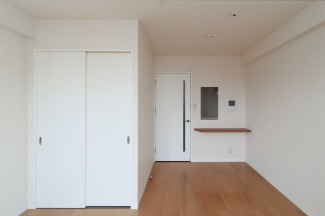 サヴォイマキシマイズ博多ステーション　5階の居間・リビング|別室になります。現状優先になります。