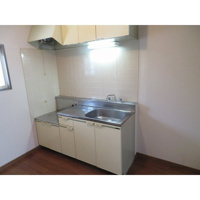 コンパクトなキッチンで掃除もラクラク