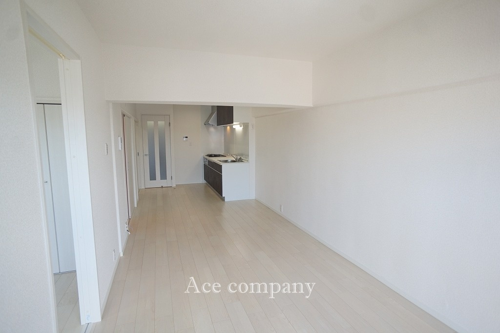 【居間・リビング】の画像